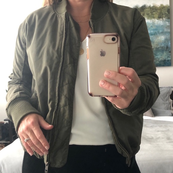 Aritzia TNA Sequoia Bomber Jacket - Picture 11 of 12